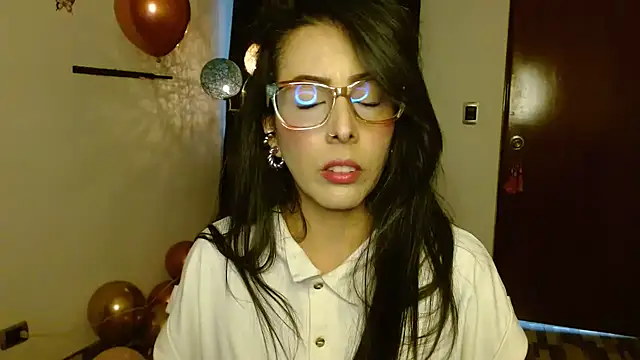 ella peck online show from 21, 9, 2025