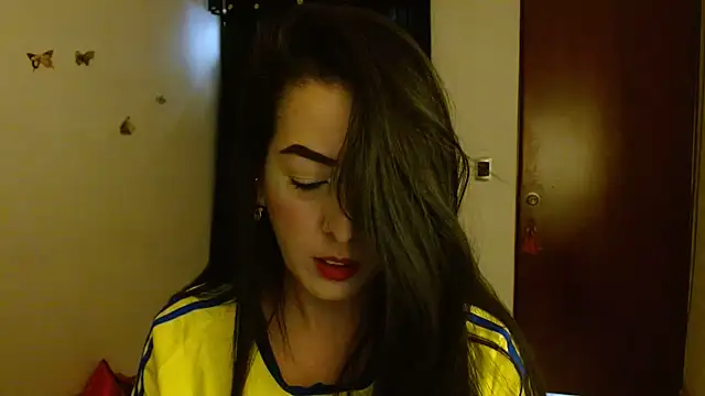 Snapshot of ella_peck chatting on 27, 6, 2026 ella peck online show from 27, 6, 2026