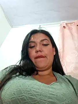Snapshot of Sophie-hatter chatting on 12, 6, 2026 Sophie-hatter online show from 12, 6, 2026