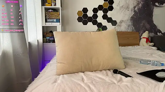 Snapshot of LinaWitch chatting on 15, 3, 2025 LinaWitch online show from 15, 3, 2025