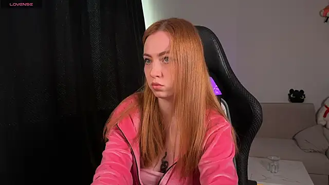 Snapshot of LinaWitch chatting on 27, 9, 2025 LinaWitch online show from 27, 9, 2025