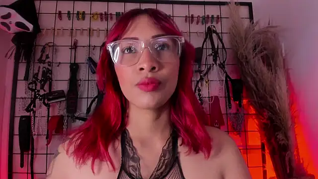 charrlotte quinn online show from 2, 12, 2025