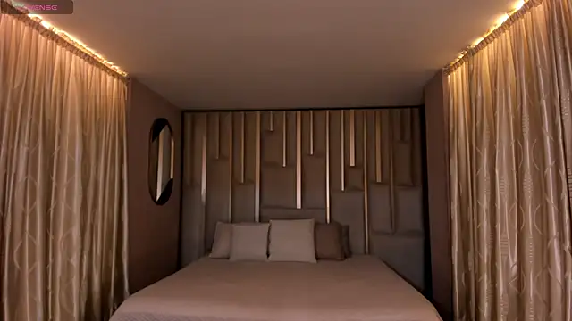 MollySundersX online show from 28, 10, 2025