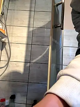 czruz online show from 4, 10, 2025