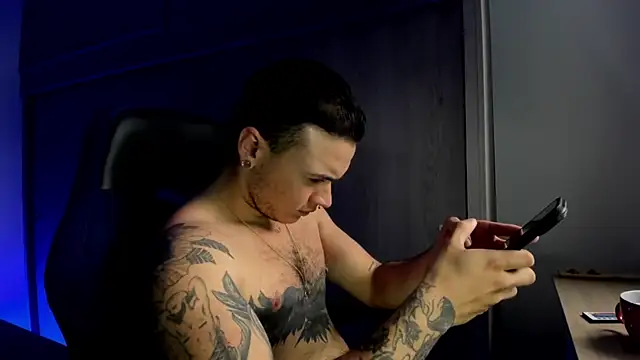 male pussy online show from 11, 1, 2026