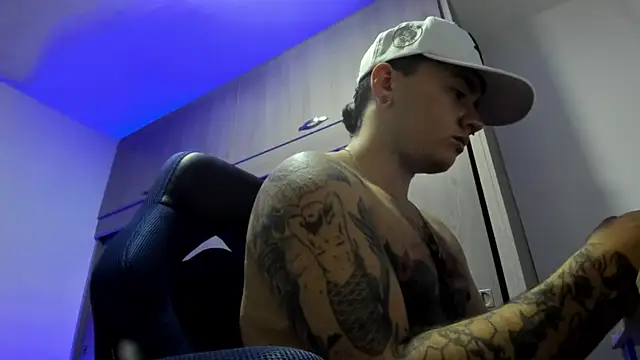 male pussy online show from 21, 12, 2025