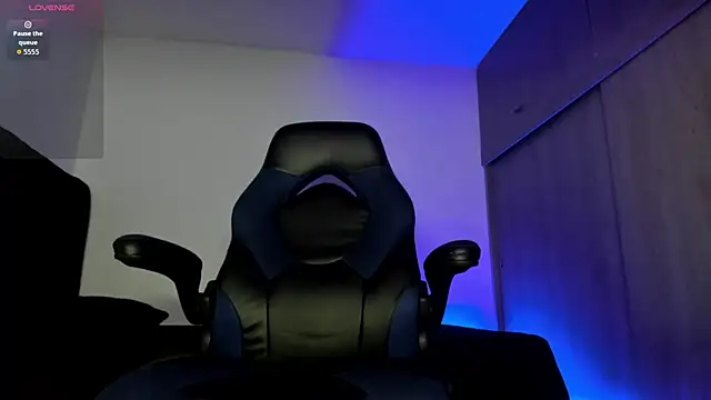 male pussy online show from 15, 10, 2025