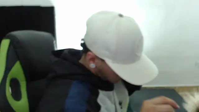 male pussy online show from 11, 2, 2026