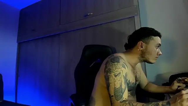 male pussy online show from 1, 12, 2025