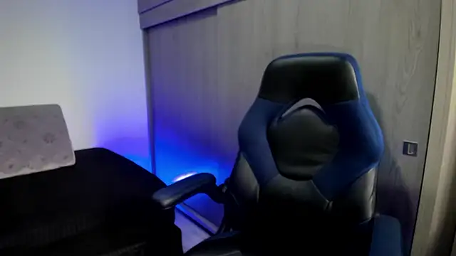 male pussy online show from 13, 1, 2026