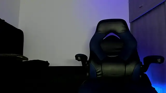 male pussy online show from 8, 10, 2025