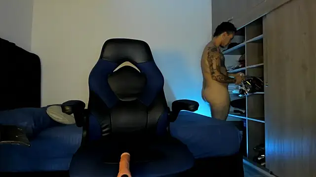 male pussy online show from 22, 9, 2025