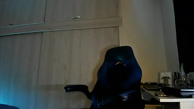 male pussy online show from 10, 9, 2025