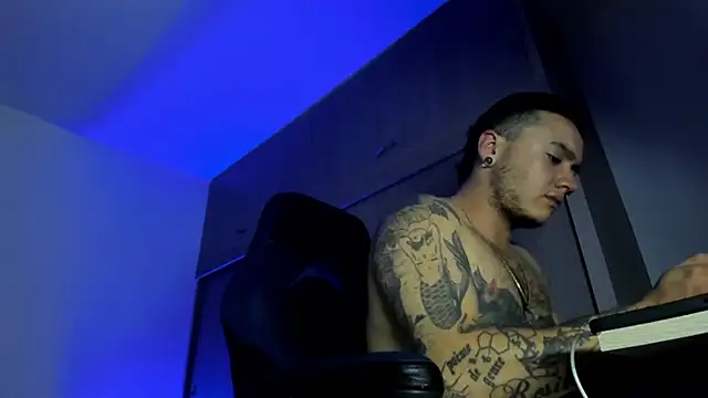 male pussy online show from 1, 12, 2025