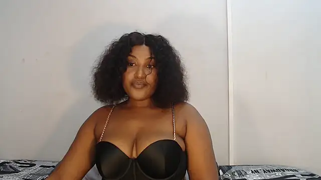 yummydoll97 online show from 5, 1, 2026