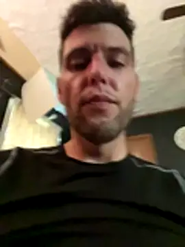 Tall ItalianGuy online show from 7, 11, 2025