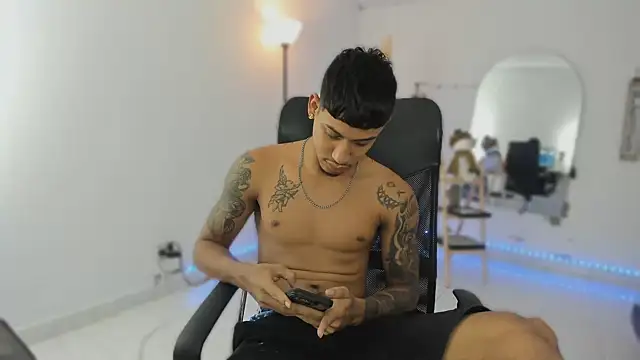 slim master12 online show from 18, 12, 2025