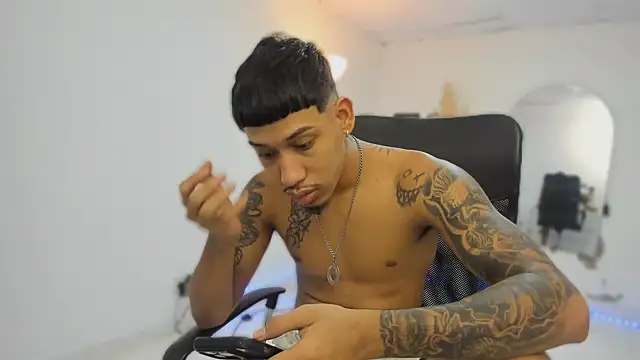 slim master12 online show from 17, 1, 2026