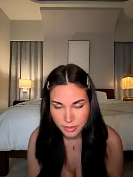 Lizhush  online show from 6, 11, 2025