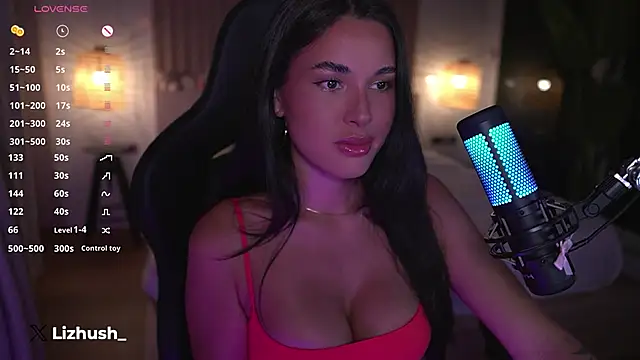 Lizhush  online show from 17, 2, 2025