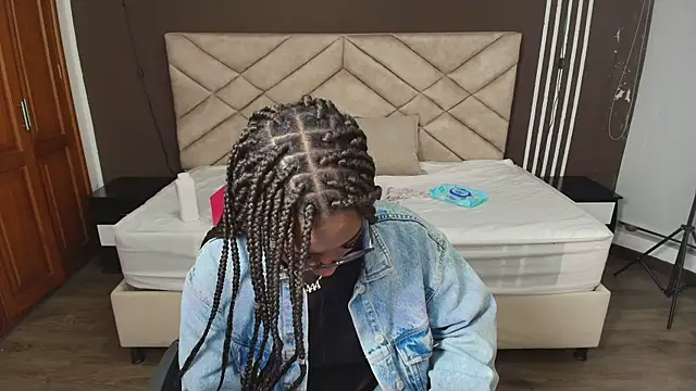 Raquel jones online show from 20, 9, 2025