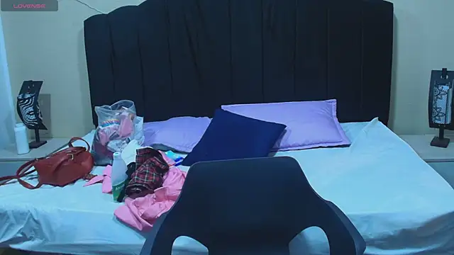 Raquel jones online show from 23, 11, 2025