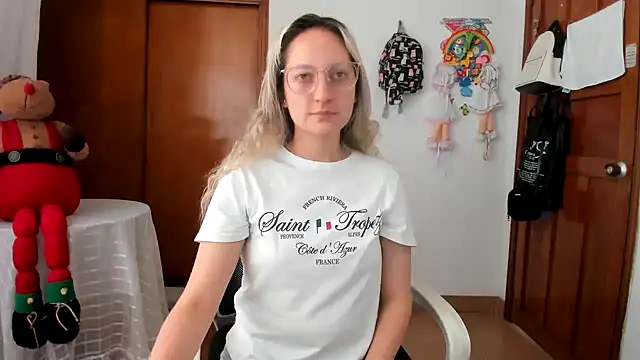 Adele johnsonn1 online show from 25, 2, 2026