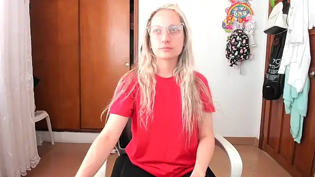 Adele johnsonn1 online show from 4, 11, 2025