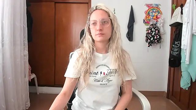 Adele johnsonn1 online show from 20, 11, 2025