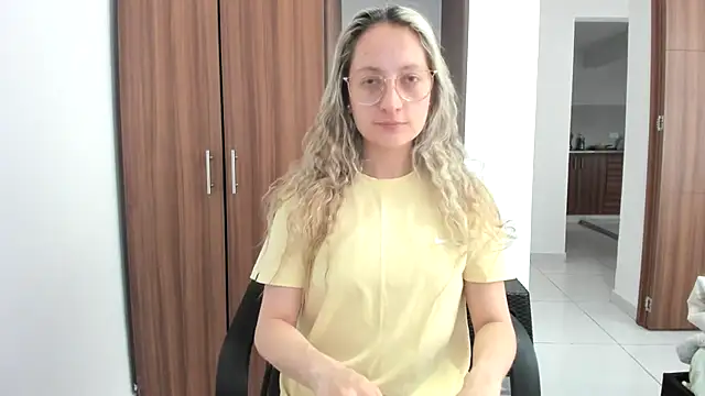 Adele johnsonn1 online show from 15, 9, 2025