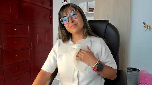 Isabellaa22 1 online show from 7, 1, 2026