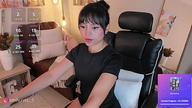 emilyruiz1 online show from 26, 4, 2026
