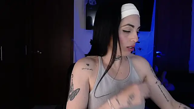 violett honney online show from 16, 10, 2025