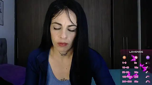 violett honney online show from 1, 4, 2026