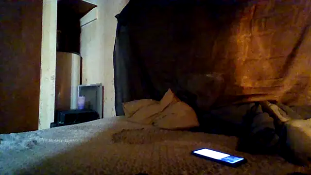 Nightshade7712 online show from 18, 11, 2025