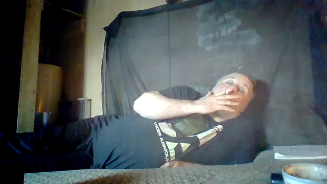 Nightshade7712 online show from 15, 10, 2025