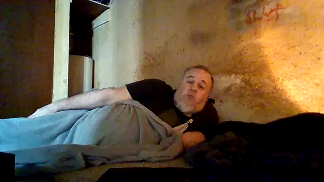 Nightshade7712 online show from 24, 2, 2026