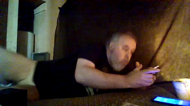 Nightshade7712 online show from 26, 9, 2025