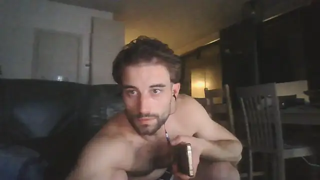 Snapshot of Vekie_007 chatting on 12, 7, 2026 Vekie 007 online show from 12, 7, 2026