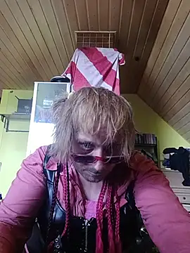 Family666Zombie online show from 18, 7, 2026