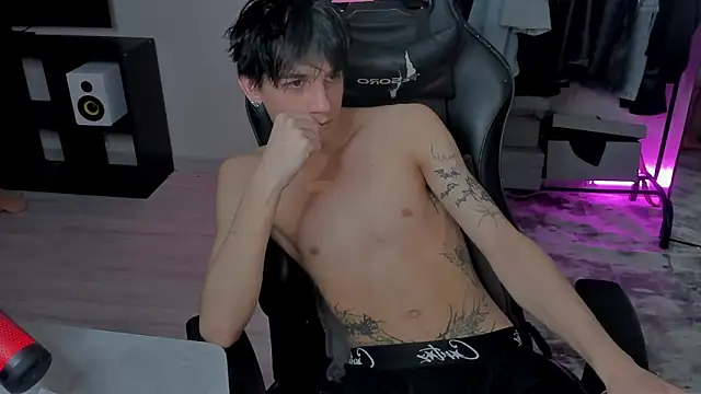 MarkBrowniii online show from 20, 2, 2025