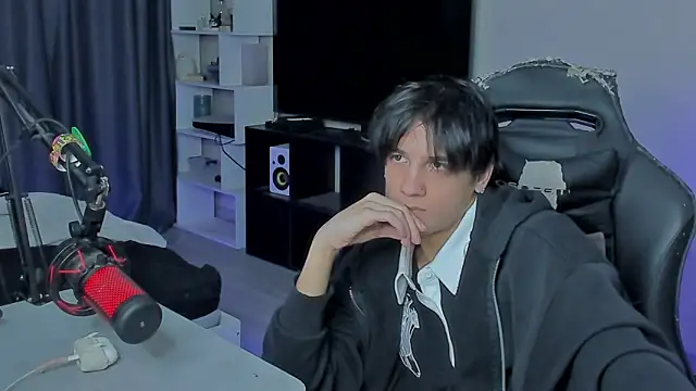 MarkBrowniii online show from 6, 10, 2025