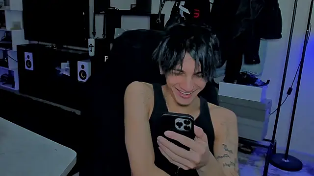 MarkBrowniii online show from 27, 4, 2026