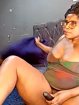 Nattybae09 online show from 5, 11, 2025