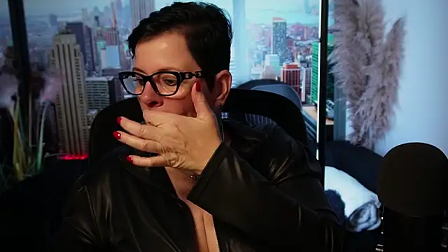 ninarandmann online show from 7, 11, 2025