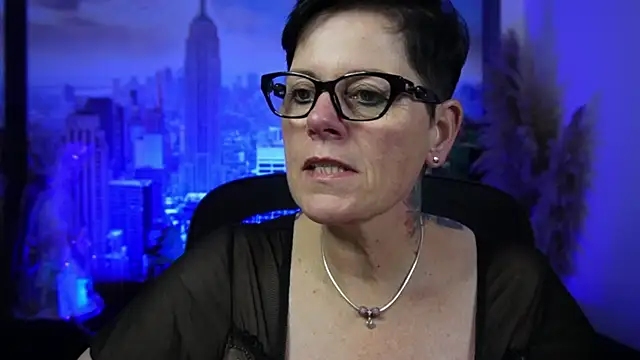 ninarandmann online show from 1, 12, 2025