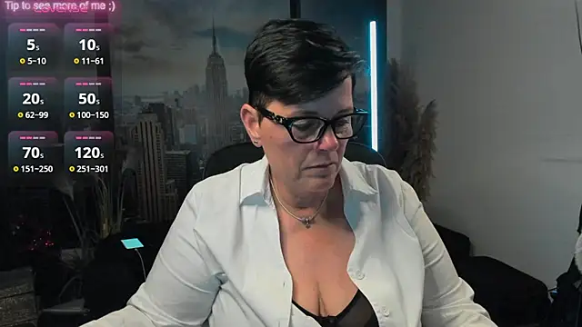 ninarandmann online show from 15, 9, 2025