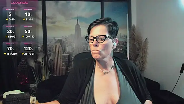 ninarandmann online show from 21, 9, 2025