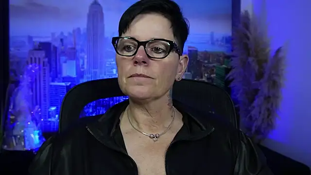 ninarandmann online show from 5, 12, 2025