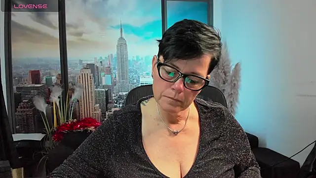 ninarandmann online show from 16, 10, 2025